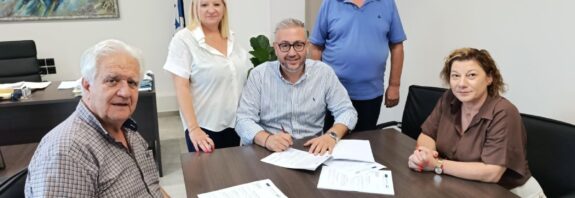 Δ. Ωραιοκάστρου: Υπογράφηκε η σύμβαση για την ολοκλήρωση του αποχετευτικού δικτύου σε Νεοχωρούδα και Πεντάλοφο