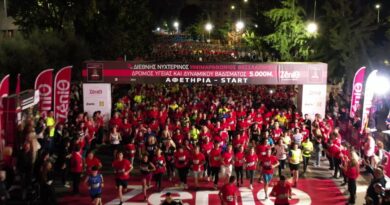 Ανθρώπινο ποτάμι από 11.000 δρομείς στον «Νυχτερινό», με σπουδαίους πρωταθλητές και μοναδικές συγκινήσεις!